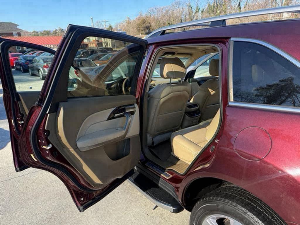 2013 Acura MDX - $8,900