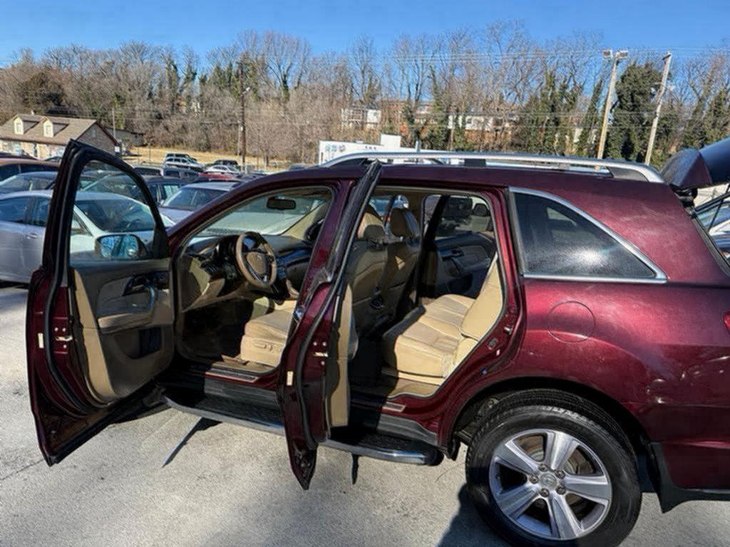 2013 Acura MDX - $8,900