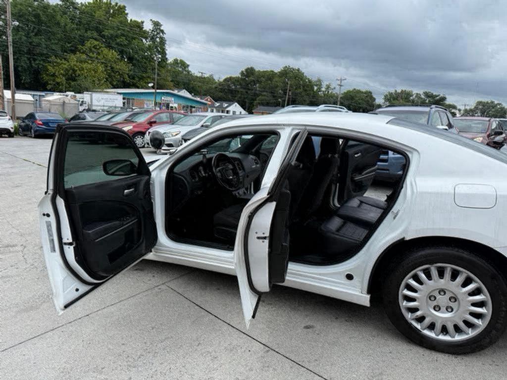 2019 Dodge Charger - $10,500