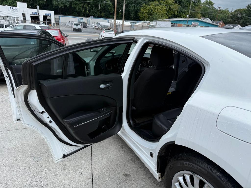 2019 Dodge Charger - $10,500