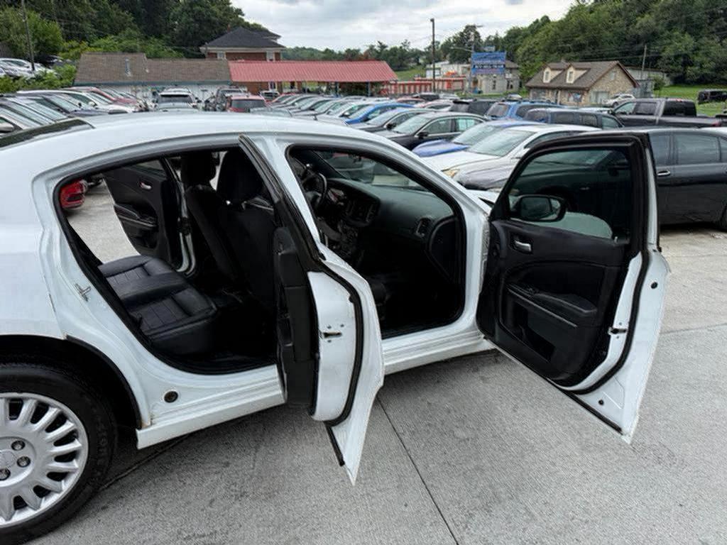 2019 Dodge Charger - $10,500