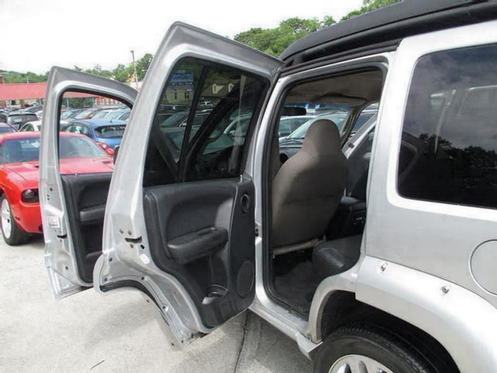 2003 Jeep Liberty - $3,500