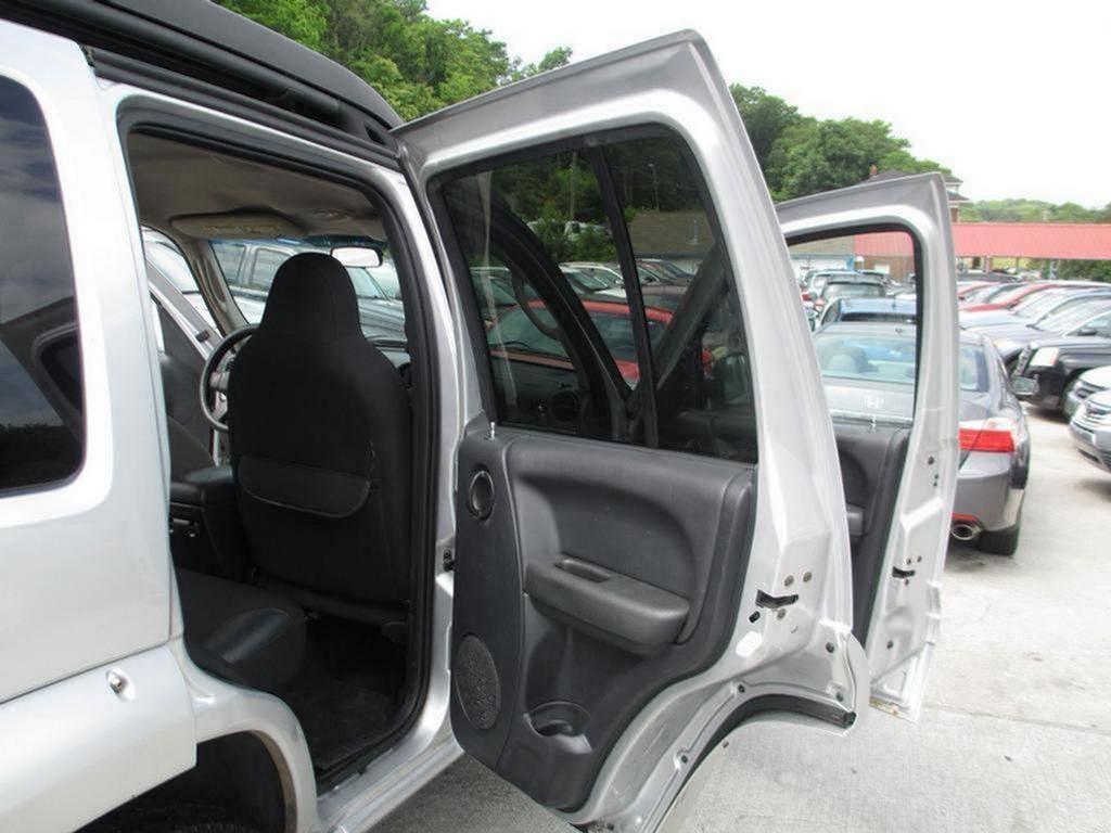 2003 Jeep Liberty - $3,500
