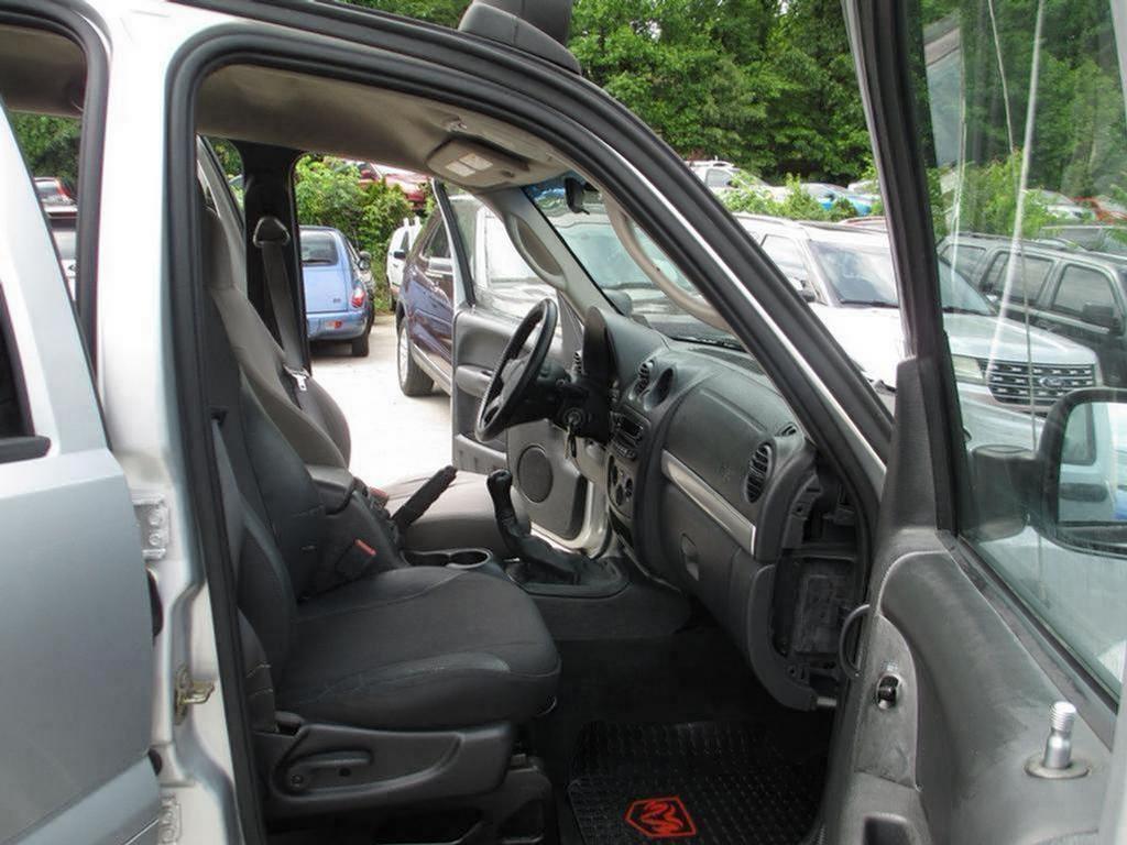 2003 Jeep Liberty - $3,500