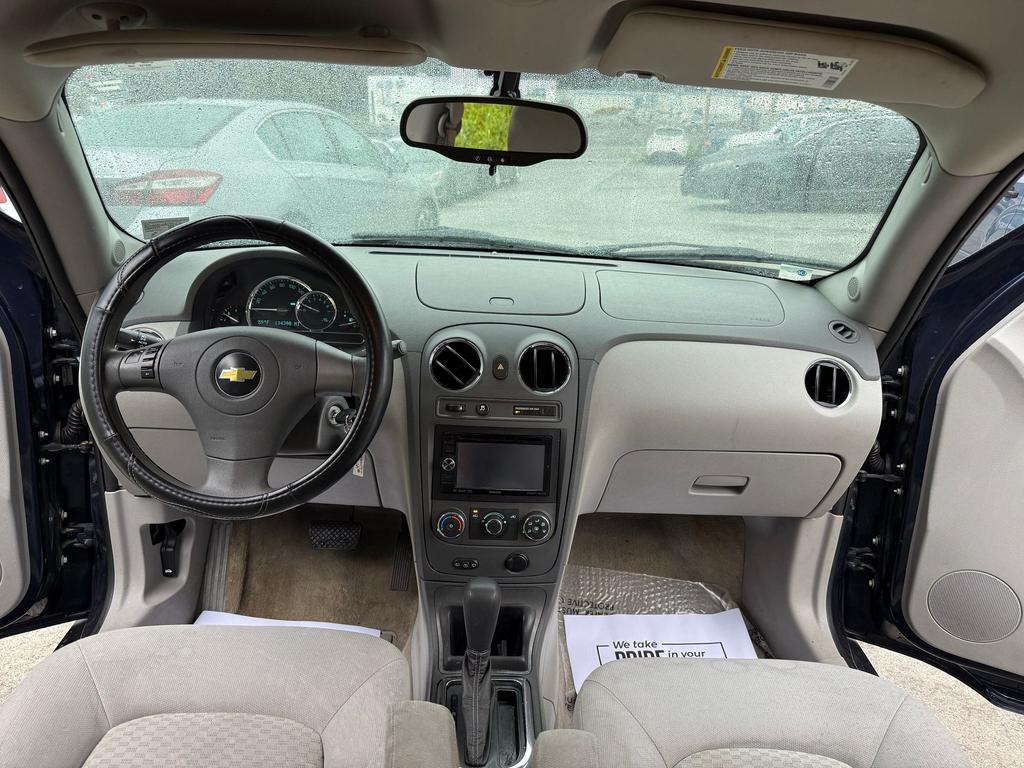 2011 Chevrolet HHR - $2,995