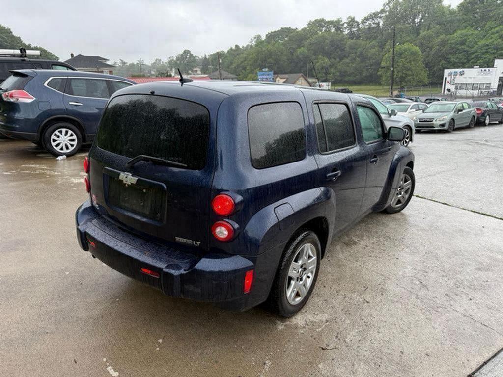 2011 Chevrolet HHR - $2,995