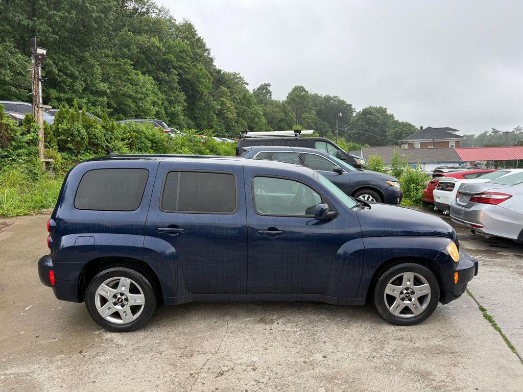 2011 Chevrolet HHR - $2,995