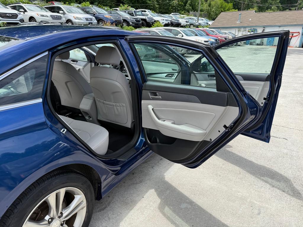 2018 Hyundai Sonata - $12,995