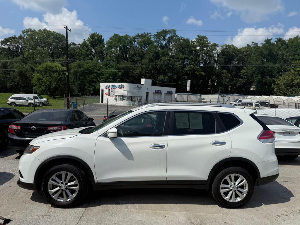 2016 Nissan Rogue - $9,995