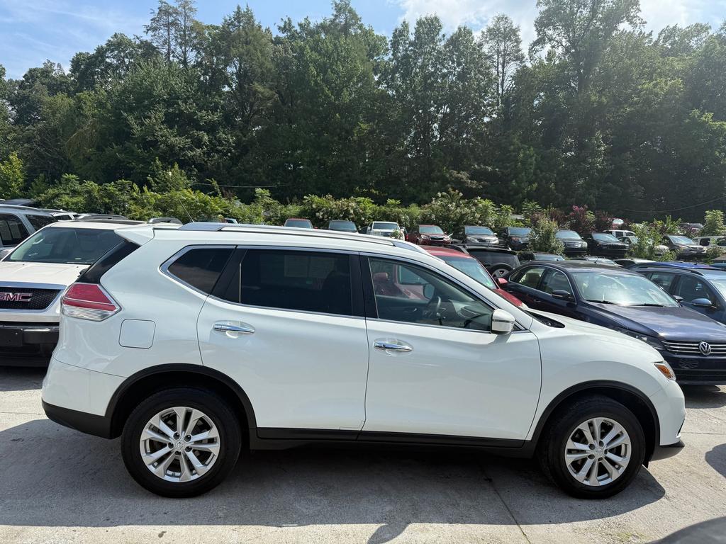2016 Nissan Rogue - $9,995