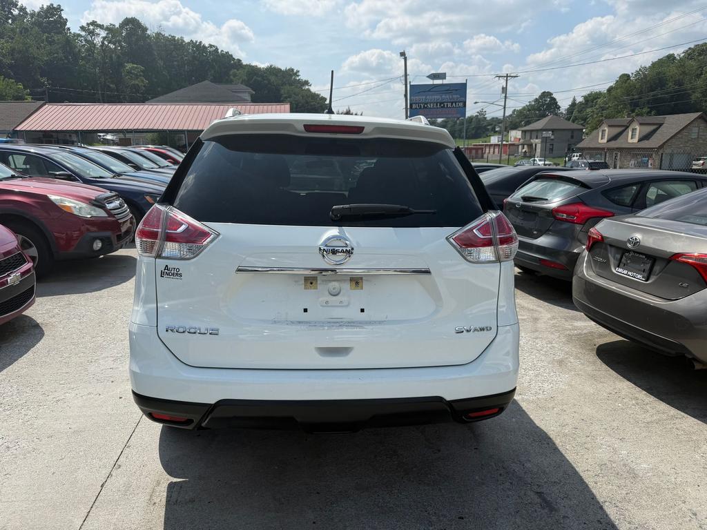 2016 Nissan Rogue - $9,995