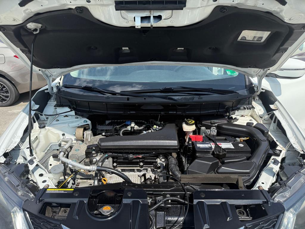 2016 Nissan Rogue - $9,995