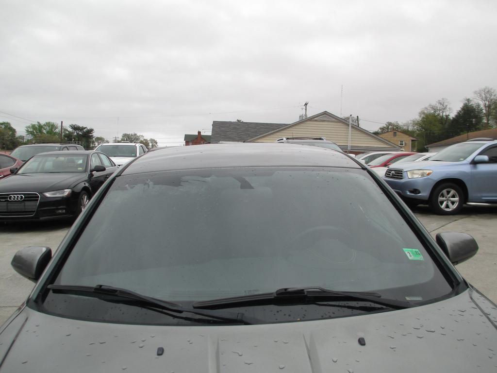 2013 Dodge Avenger - $5,500
