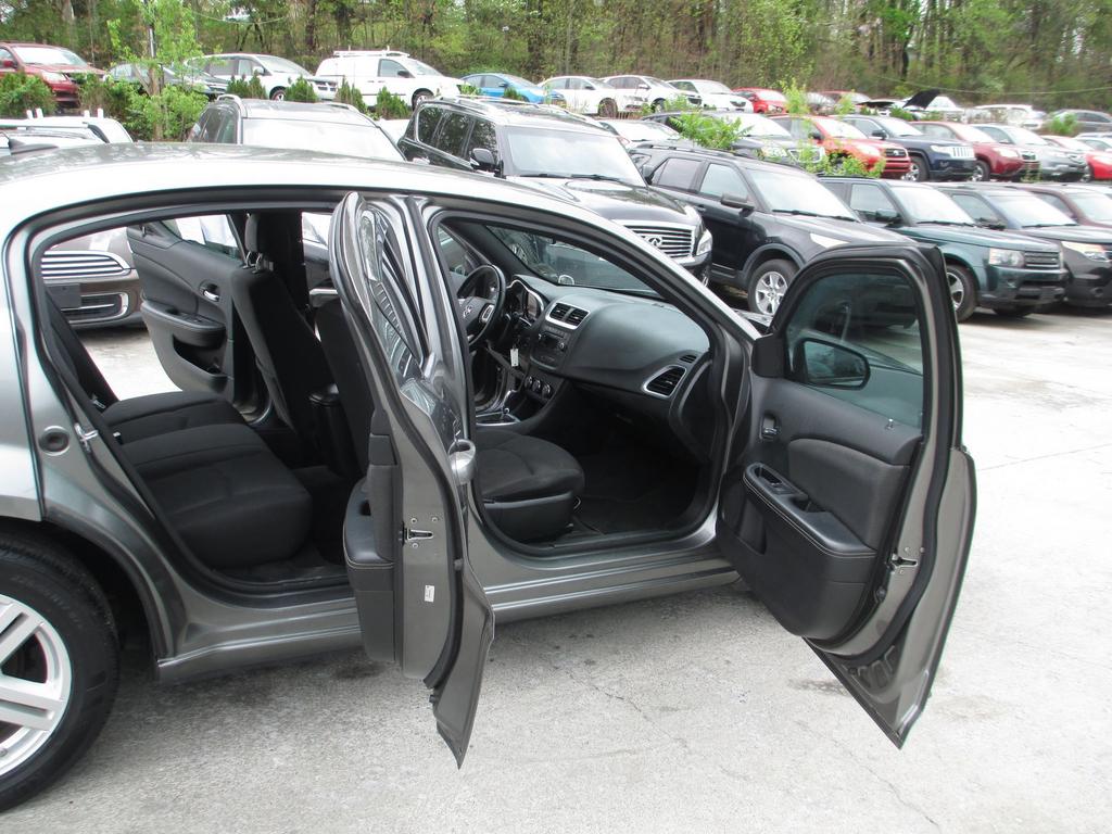 2013 Dodge Avenger - $5,500