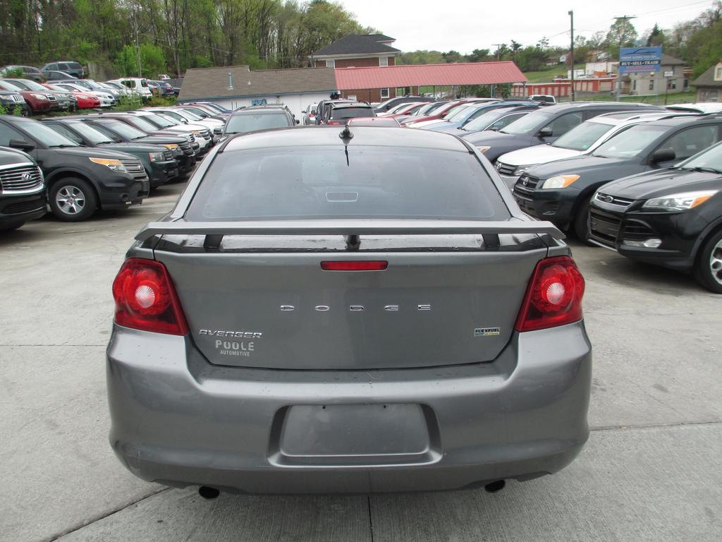 2013 Dodge Avenger - $5,500