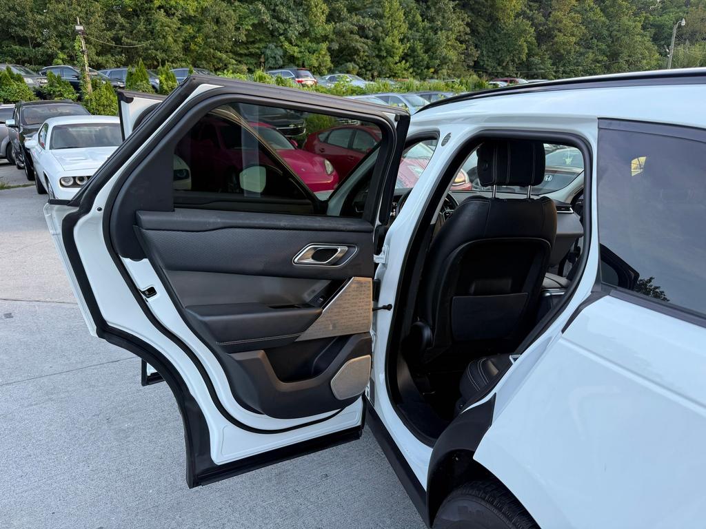 2018 Land Rover Range Rover Velar - $16,500