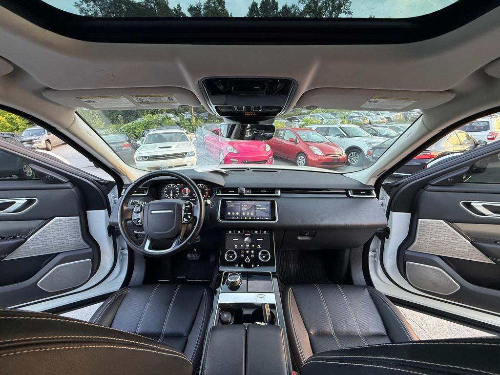 2018 Land Rover Range Rover Velar - $16,500