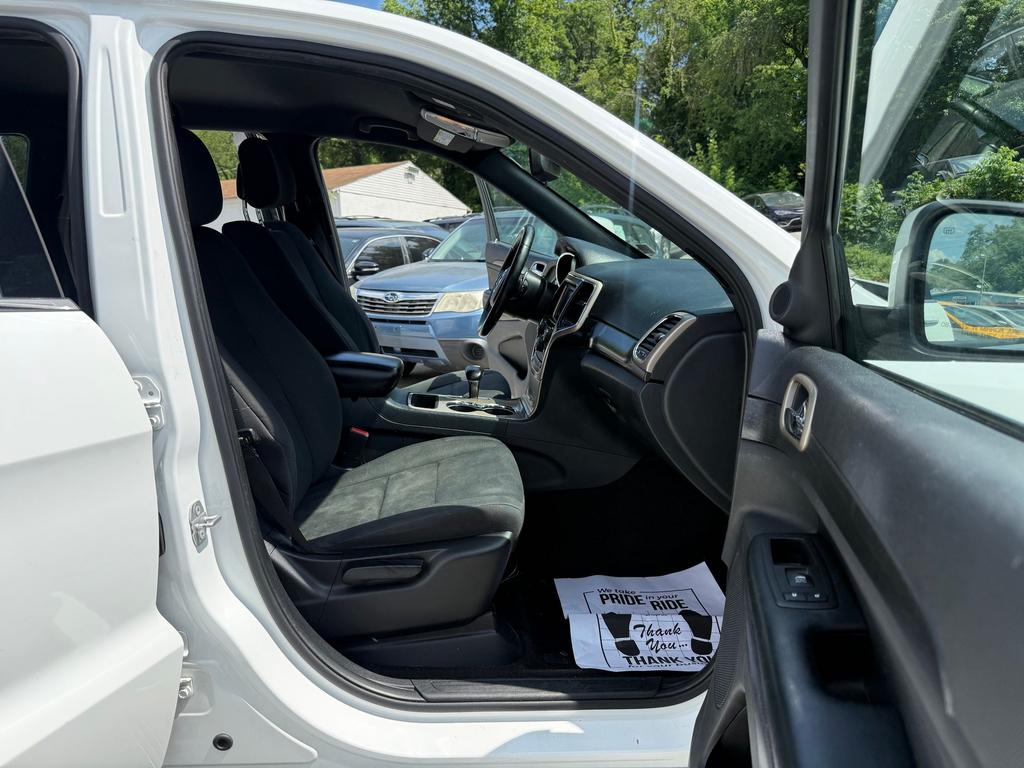 2015 Jeep Cherokee - $8,500