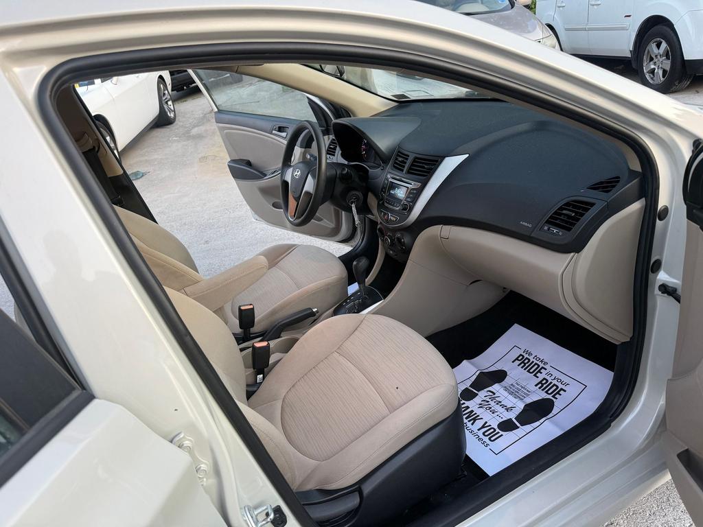 2015 Hyundai Accent - $5,900