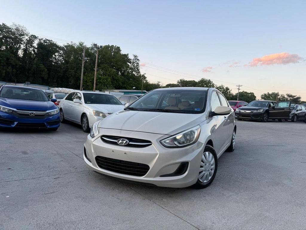 2015 Hyundai Accent - $5,900