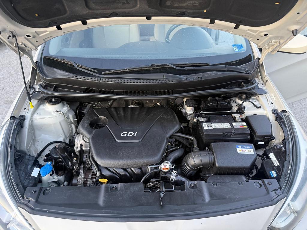 2015 Hyundai Accent - $5,900