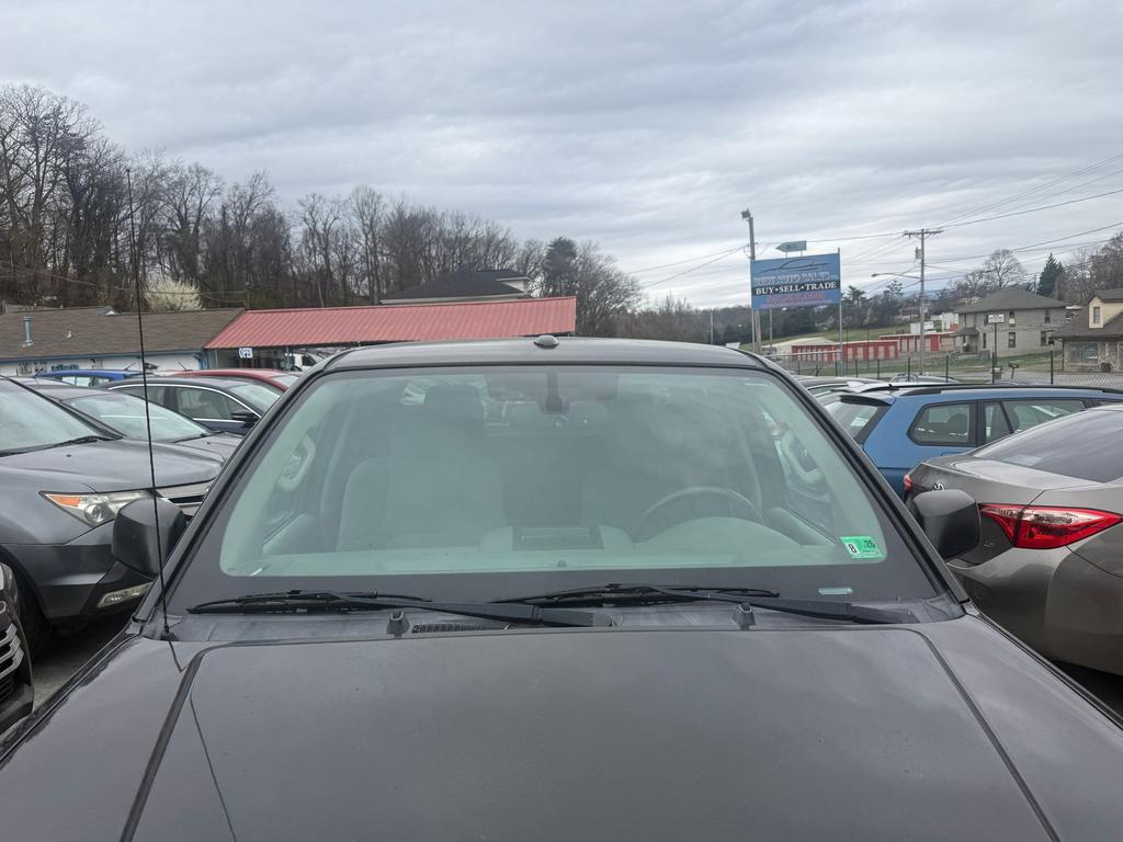 2016 Nissan Frontier - $9,995