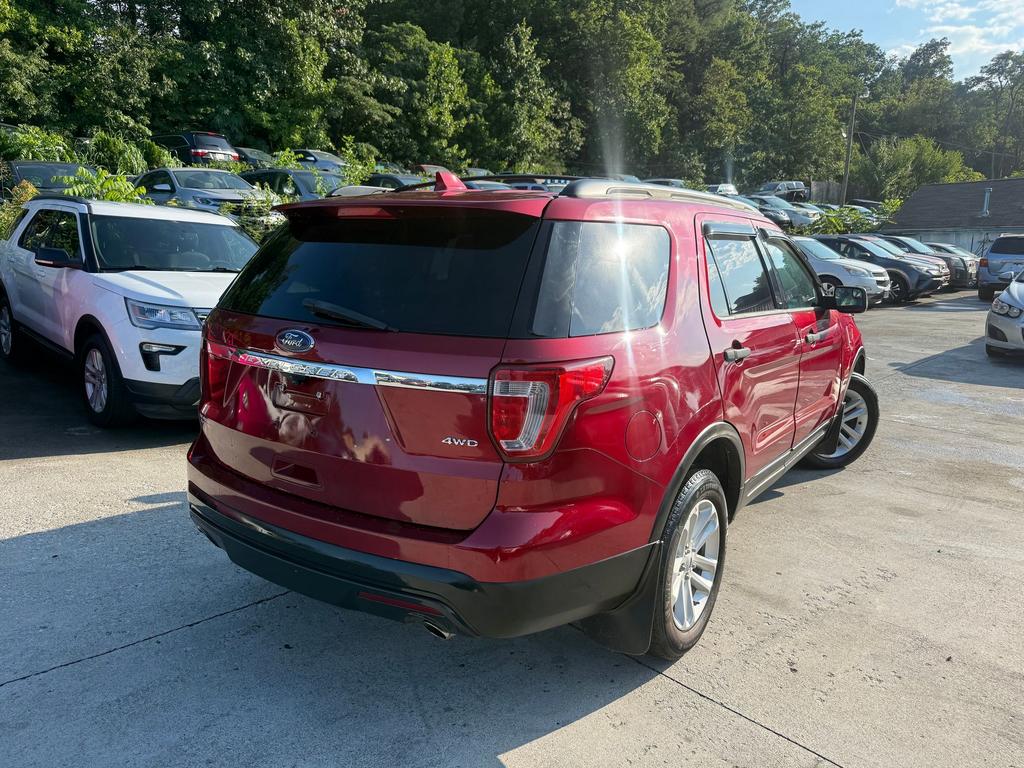2016 Ford Explorer - $8,500