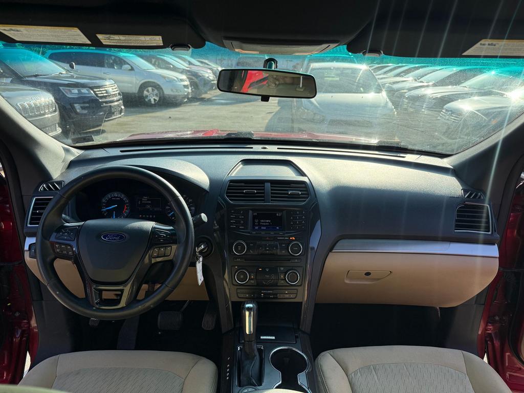 2016 Ford Explorer - $8,500