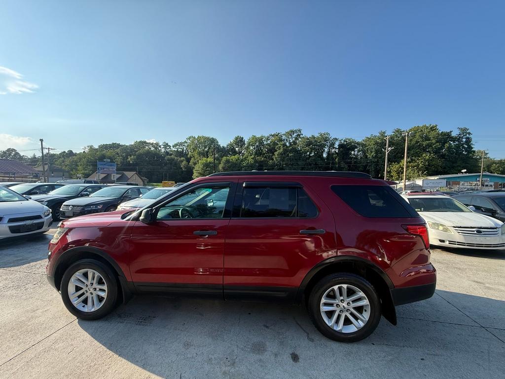 2016 Ford Explorer - $8,500