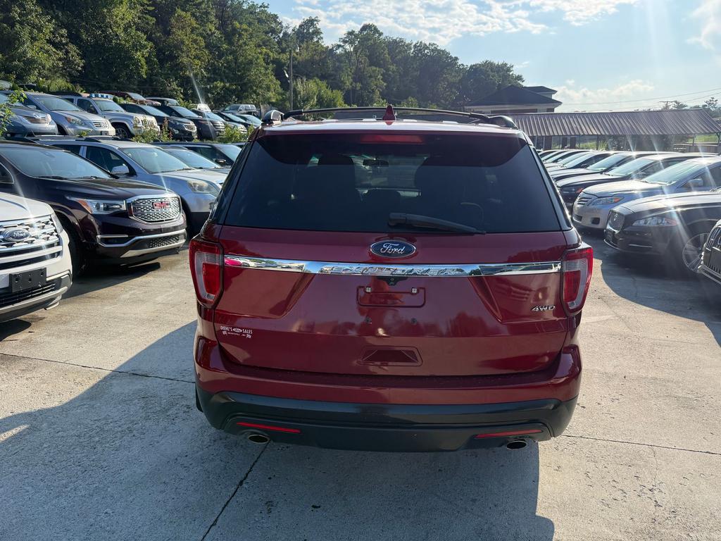 2016 Ford Explorer - $8,500