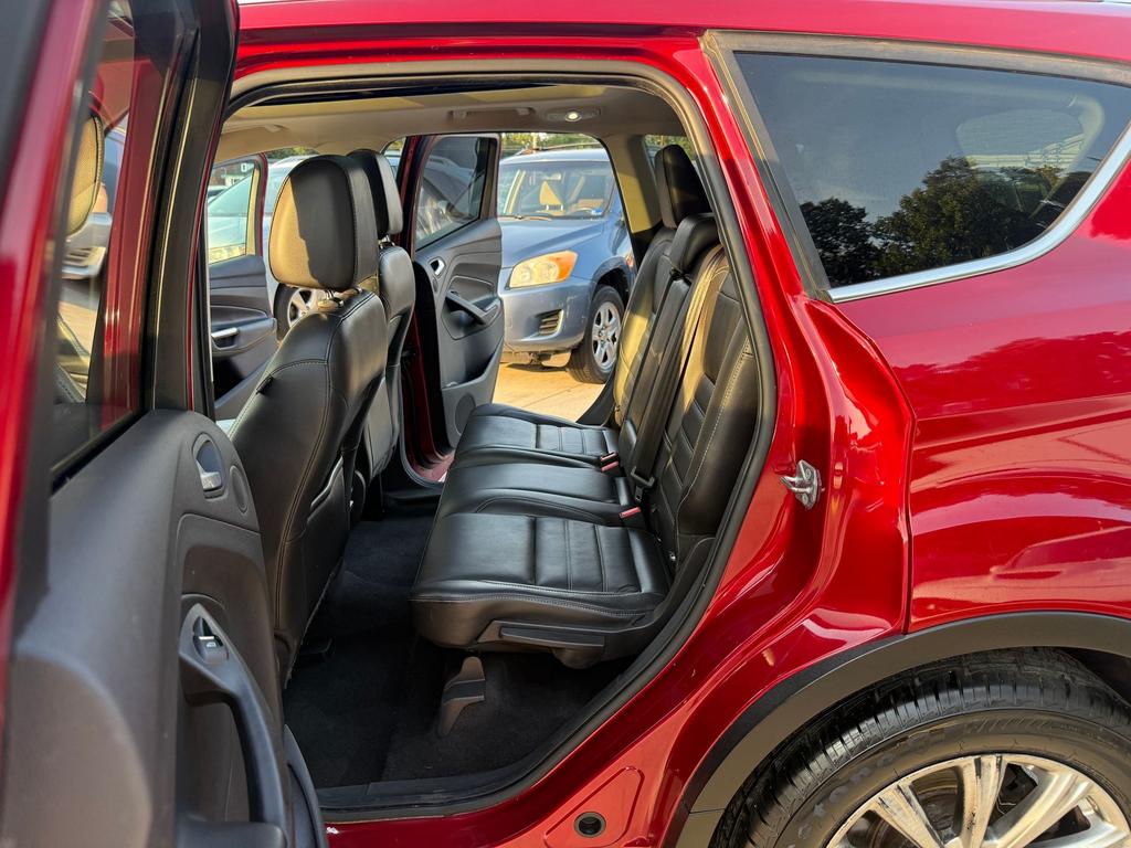 2017 Ford Escape - $9,500