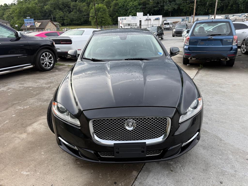 2011 Jaguar XJ - $9,995