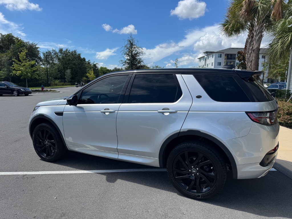 2019 Land Rover Discovery - $13,888