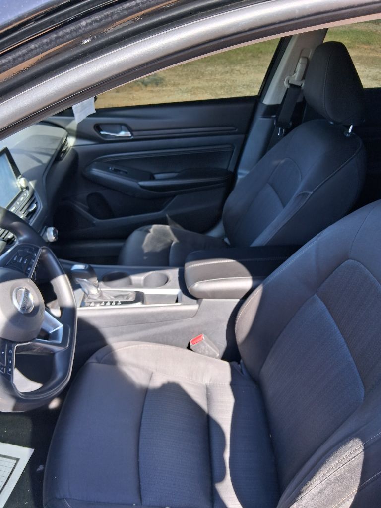 2020 Nissan Altima - $9,900