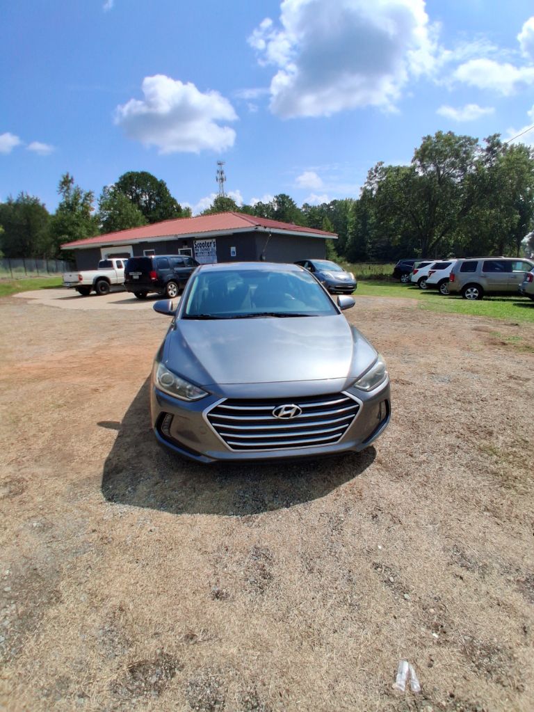 2018 Hyundai Elantra