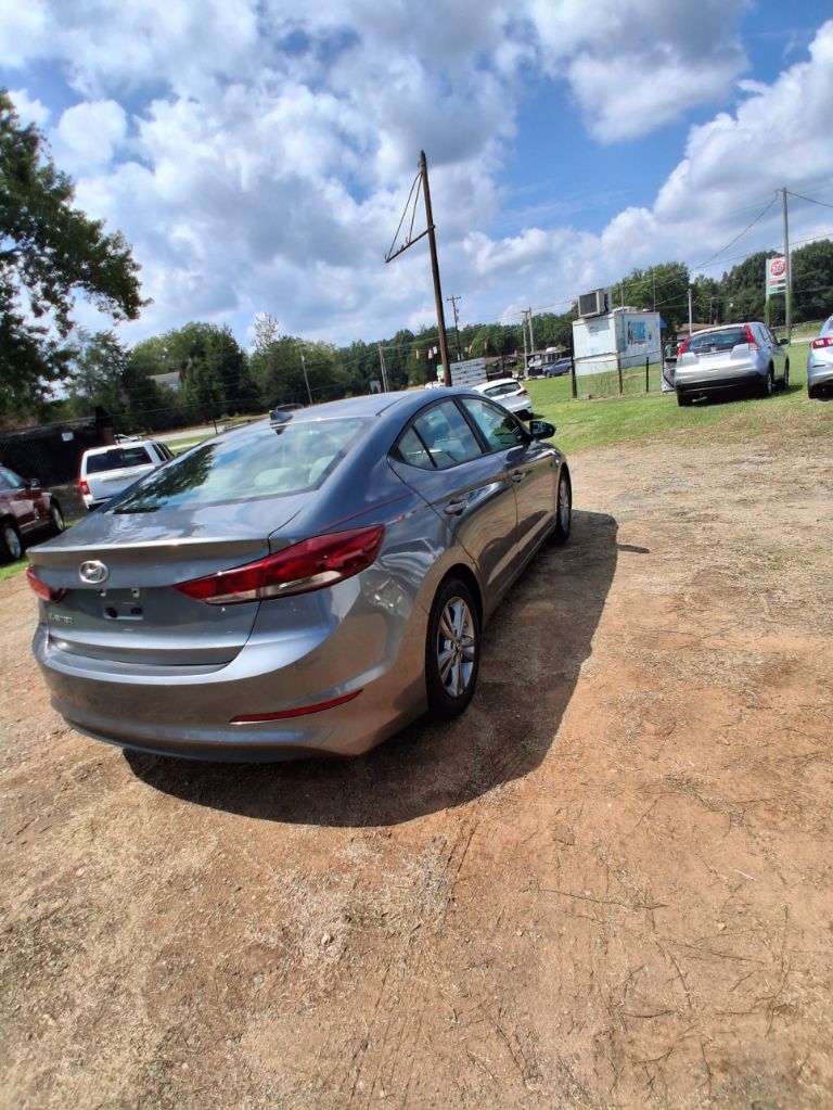 2018 Hyundai Elantra