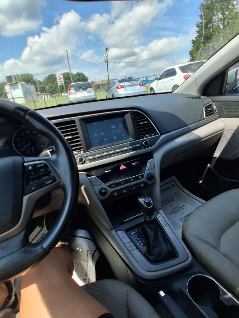 2018 Hyundai Elantra