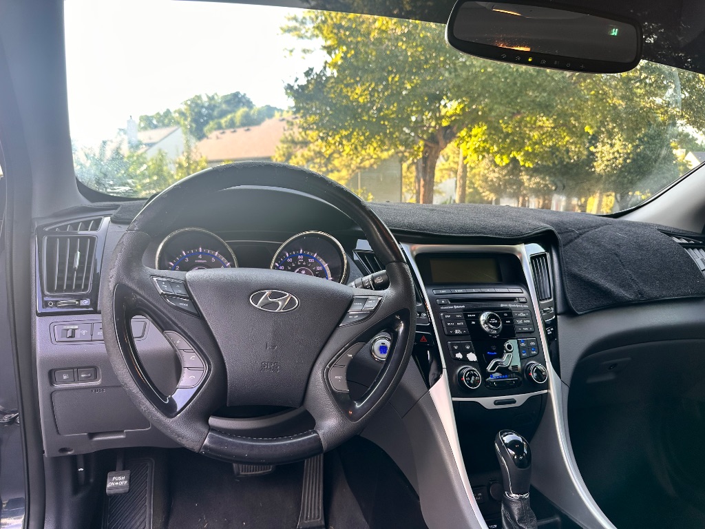 2011 Hyundai Sonata - $6,952