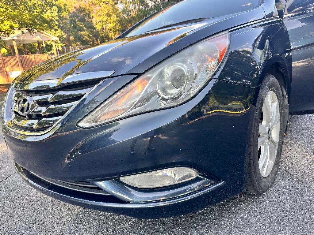 2011 Hyundai Sonata - $6,952