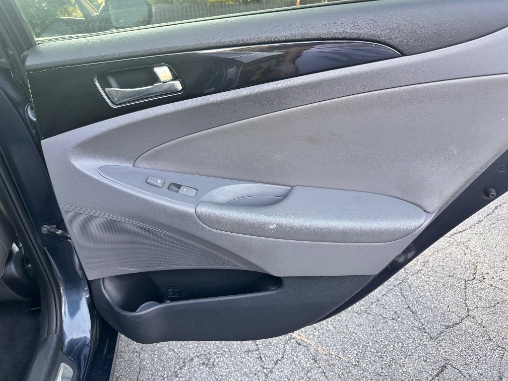 2011 Hyundai Sonata - $6,952