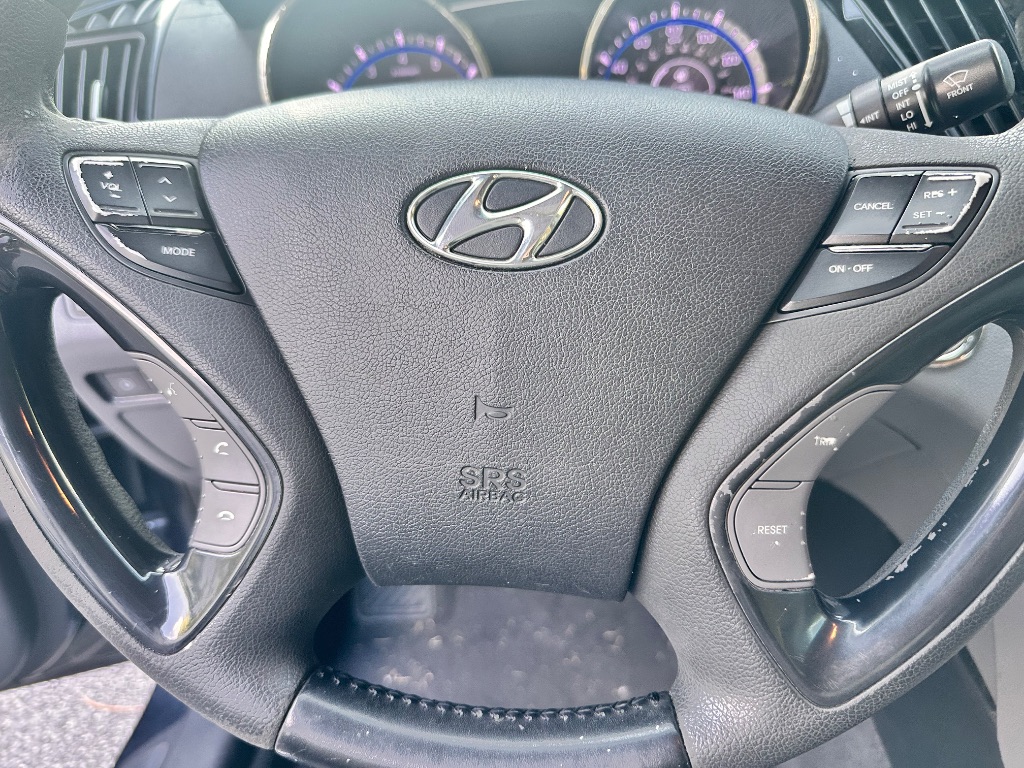2011 Hyundai Sonata - $6,952