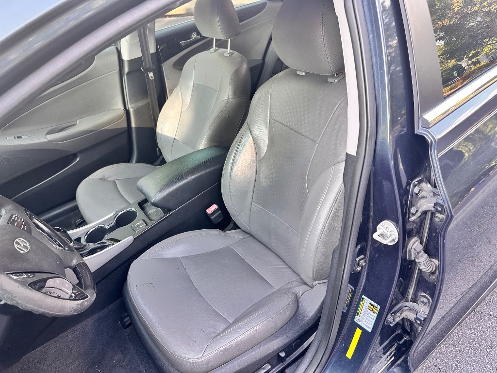2011 Hyundai Sonata - $6,952