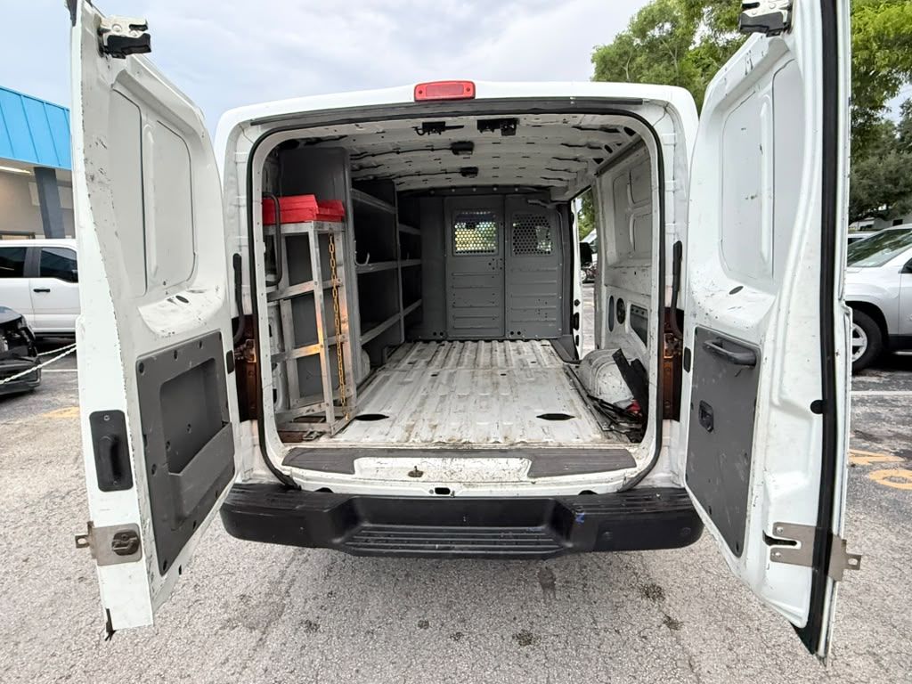 2017 Nissan Nv - $8,950
