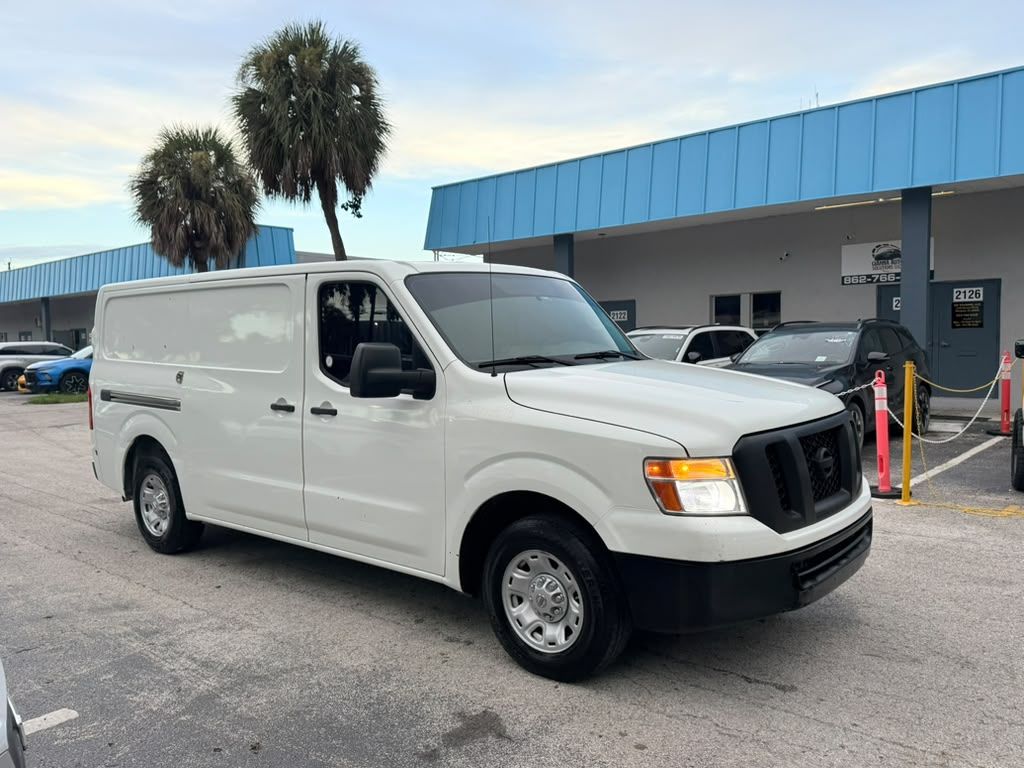 2017 Nissan Nv - $8,950