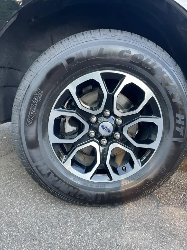 2022 Ford Expedition - $28,999