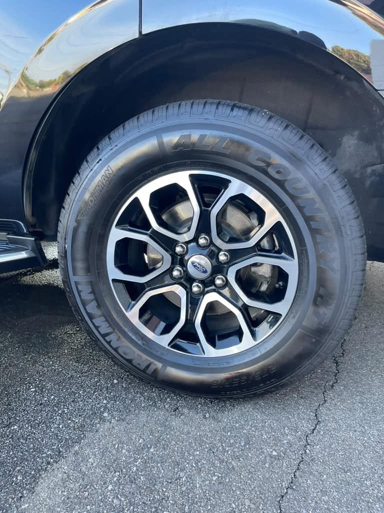 2022 Ford Expedition - $28,999