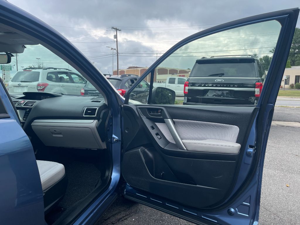 2017 Subaru Forester - $8,999