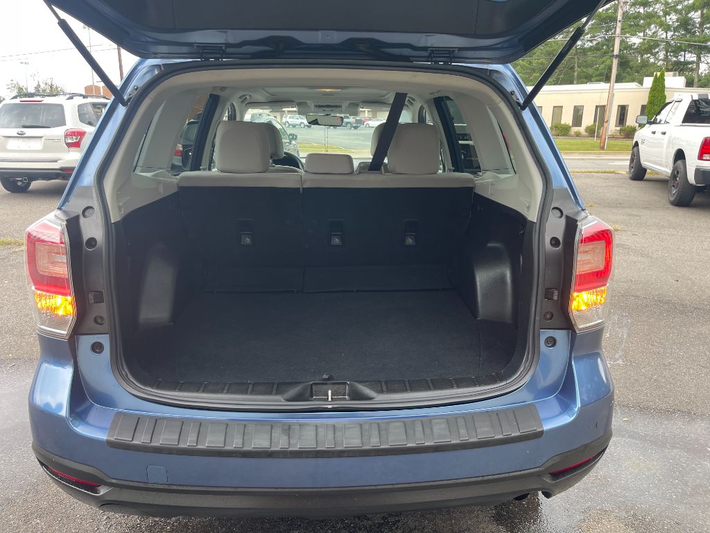 2017 Subaru Forester - $8,999