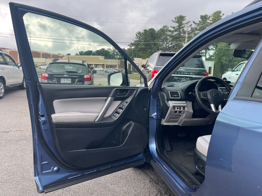 2017 Subaru Forester - $8,999