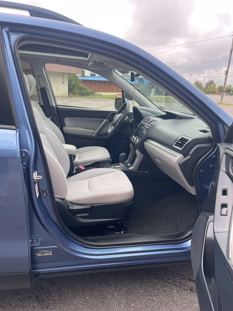 2017 Subaru Forester - $8,999